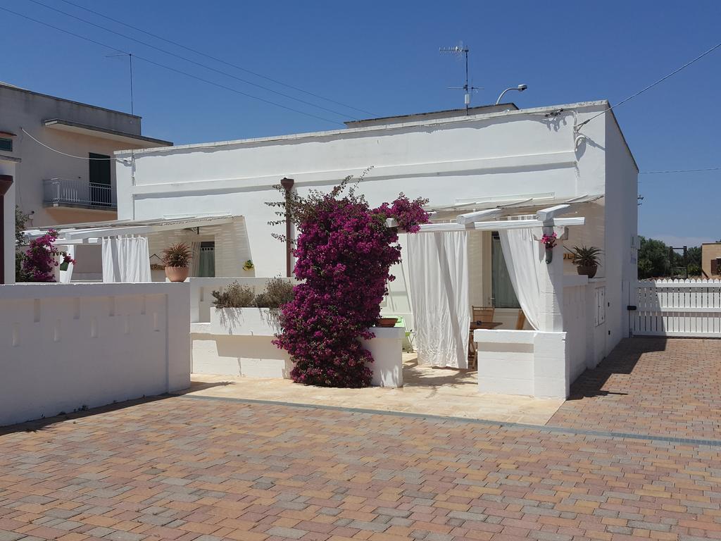 Villini Di Sant'Andreas Lägenhet Monopoli Exteriör bild